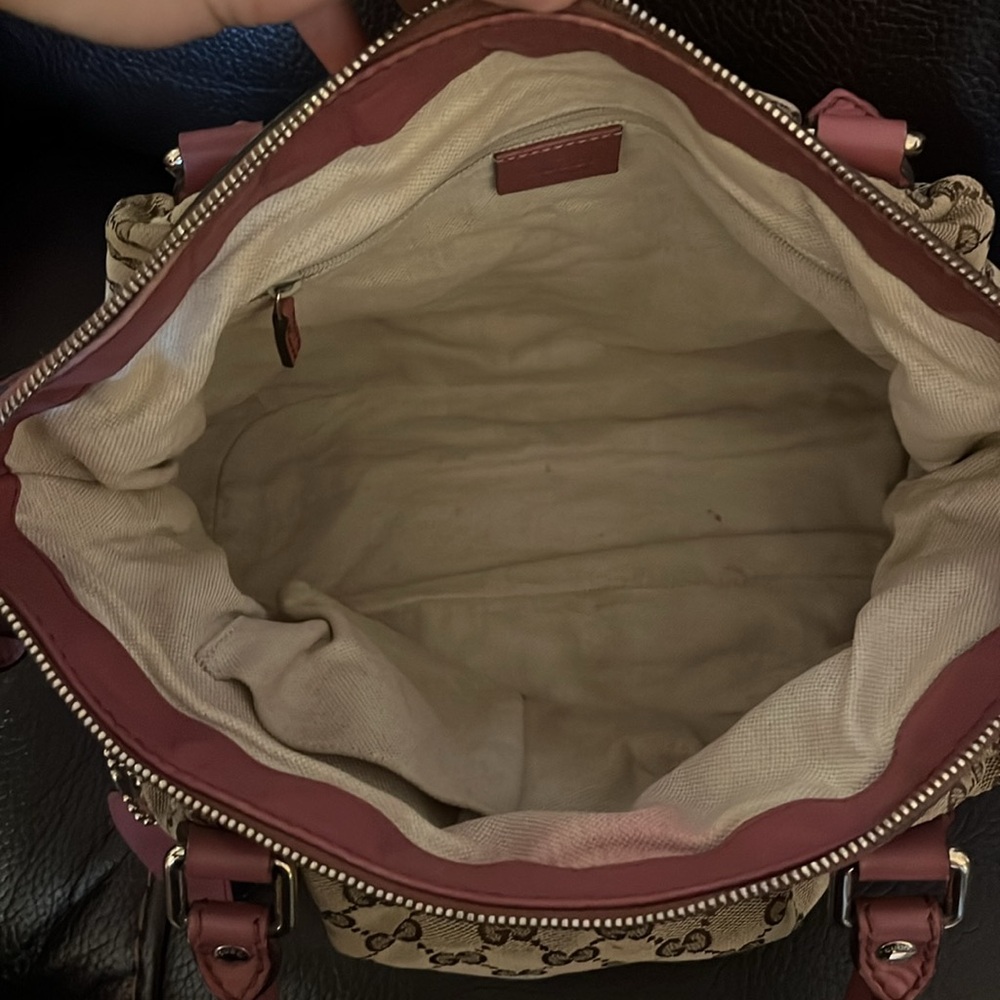 Gucci GG Monogram logo Sukey Top Handle crossbody bag - Picture 8 of 13